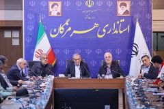 پزشکیان: چرا ماه‌ها باید کانتینرها در گمرک بمانند؟