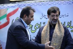تجلیل از دکتر اکبر بهنام جو استاندار محترم قم توسط دکتر امیاری