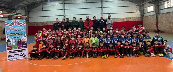 برگزاري مسابقات جشنواره فوتسال گراميداشت دهه مبارك فجر به همت هيات فوتبال ناحيه مقاومت بسيج كميل