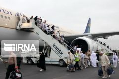 اعزام ۶۲ هزار زائر به سرزمین وحی/ آخرین گروه از زائران از فرودگاه همدان عازم عربستان شدند