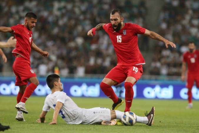 آقای قلعه نویی با این تفکر سنتی نمی شود ترکیب ناهمگون و اصرار بر ده نفره بازی کردن!