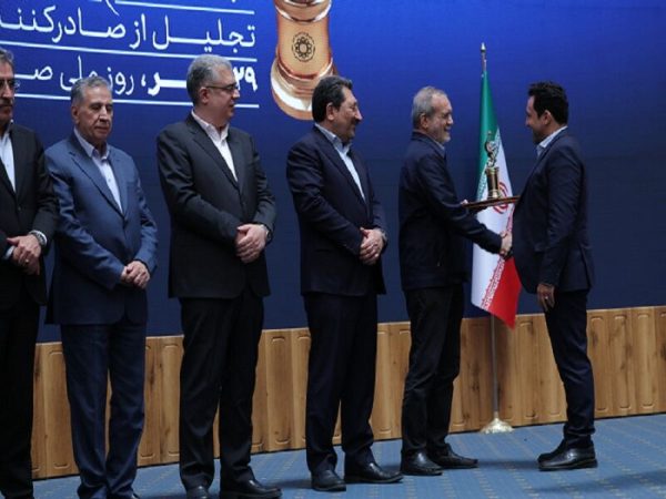 تقدیر رییس جمهور از عملکرد صادراتی درخشان شرکت نفت سپاهان