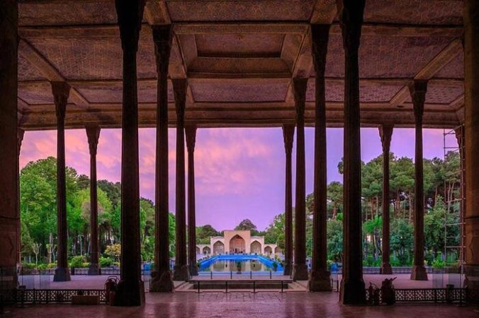 مرمت اضطراری بخش‌هایی از تزیینات کاخ «چهلستون» به پایان رسید