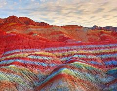 خاک سوغات نیست