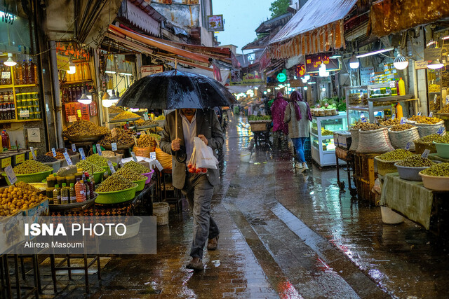 بارش باران در نقاط مختلف کشور/ کاهش دما در نیمه شمالی