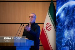 زیر بار زورگیری نمی رویم/دست از هیچ دستاورد علمی برنخواهیم داشت