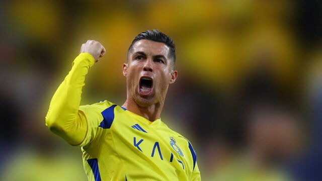 حالا از رونالدو عذرخواهی کنید!