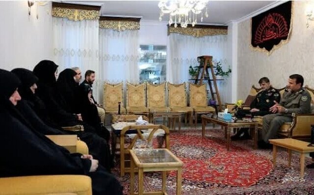 روایتی از ساده‌زیستی دختر سرلشکر باقری