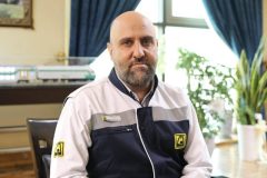 اورهال ۱۲۹ رام قطار درون‌شهری، ۱۲ لوکوموتیو و ۳۵ واگن