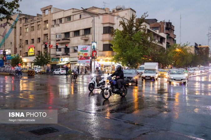 بارش باران در برخی استان‌ها/ وزش باد شدید از غرب تا شرق کشور