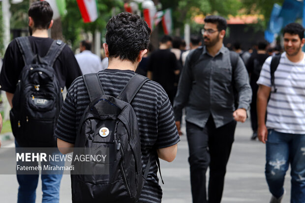 کلاس‌های دانشگاه‌های غیردولتی غیرانتفاعی حضوری برگزار می‌شود