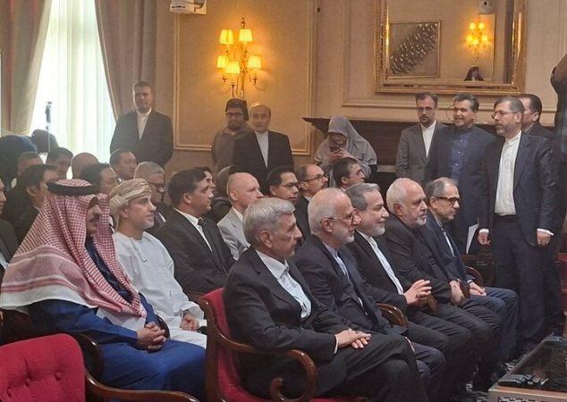 برگزاری آیین گشایش مرکز اسناد و موزه شهید کمال خرازی