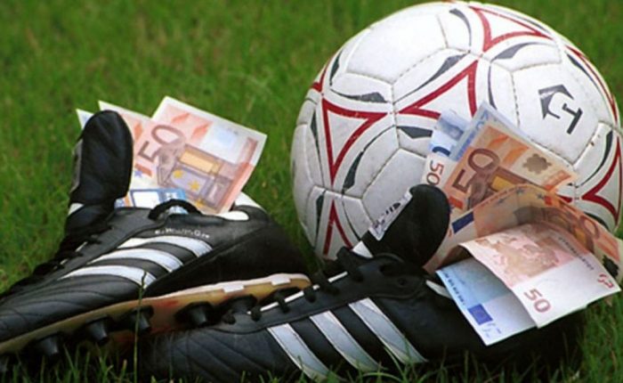 چراغیرفوتبالی ها خود را با فوتبال مقایسه میکنند/ فوتبال صنعتی پولساز