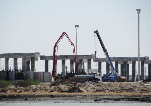 توسعه قشم در گرو افتتاح پل خلیج فارس