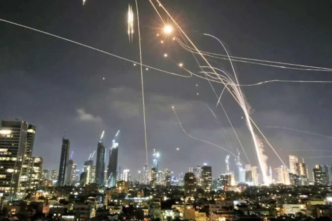 عراقچی: باید مطمئن شویم آمریکا دوباره در میانه مذاکرات ما را هدف حمله قرار نمی‌دهد